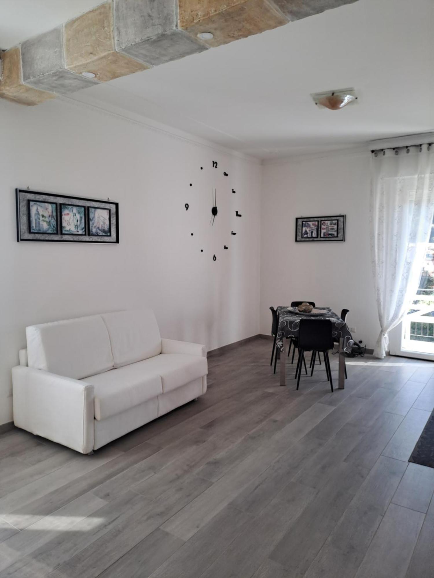 Apartament Relax1 Romito Magra Zewnętrze zdjęcie
